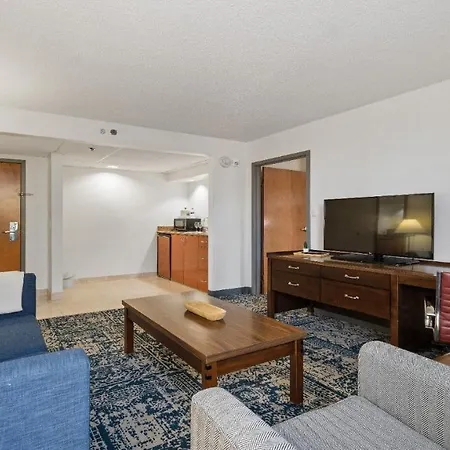 315 Loso Airport Aparthotel 4*
