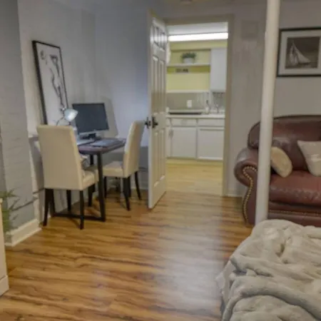 Holiday home Cozy Vacation House Near Uptown Charlotte