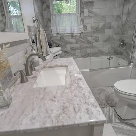 Holiday home Cozy Vacation House Near Uptown *