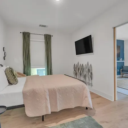 Chic 1-bed In Vibrant Optimist Park Apts