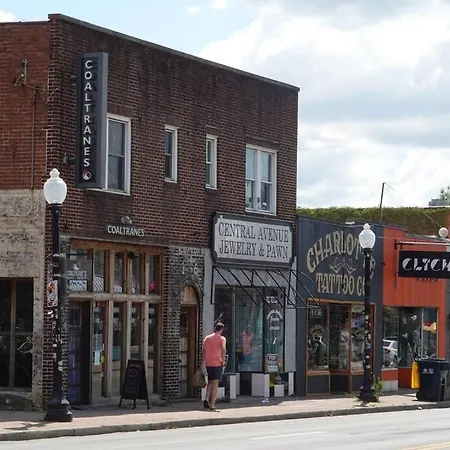 King Bed - Great Walkability To Restaurants Apartment