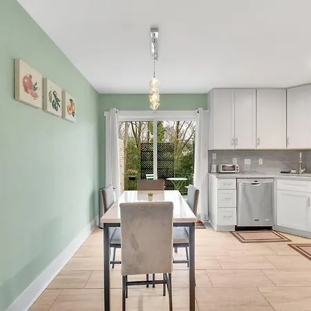 2br Condo~ Relax Or Work Remotely With A+ Location Charlotte