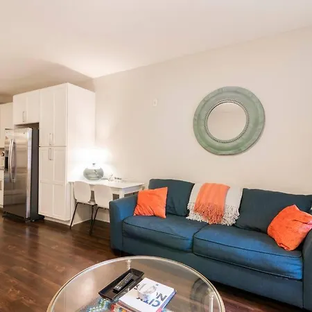 Luxury Dilworth 1br ◉ Near Food, Shops & Greenway Apartment Charlotte