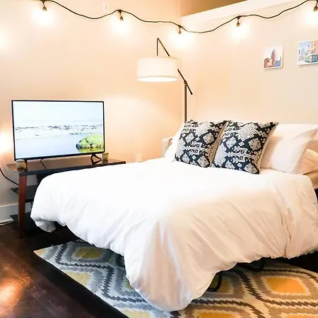 Apartment Queen Bed In Dilworth ◈ Shopping ◈ Restaurants *