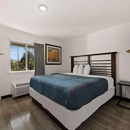 Rodeway Independence Blvd. Hotel Charlotte