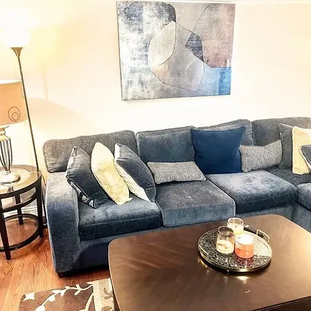 Amazing 2 Beds And 2 Baths Charlotte