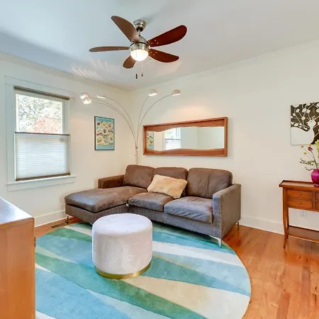Pet-friendly With Fenced Backyard! Charlotte