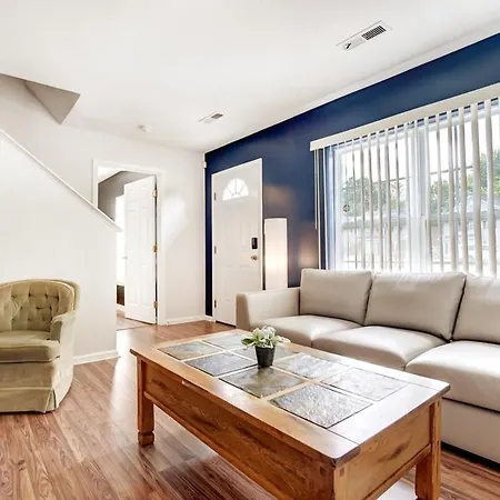 King Suite Whottub Close 2 Uptown New Renovated * Charlotte