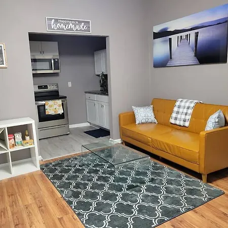Villa Amazing Location* Updated Place