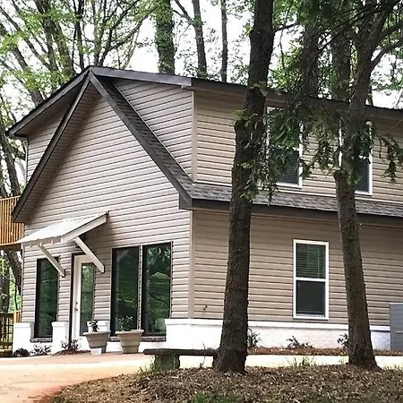 3-bdr Direct Waterfront