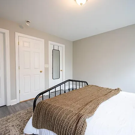 Apartment Spacious 2 Bedroom 2 Ba In Charlotte