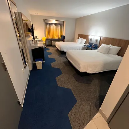 Hotel Microtel & By Wyndham Charlotte/northlake Charlotte