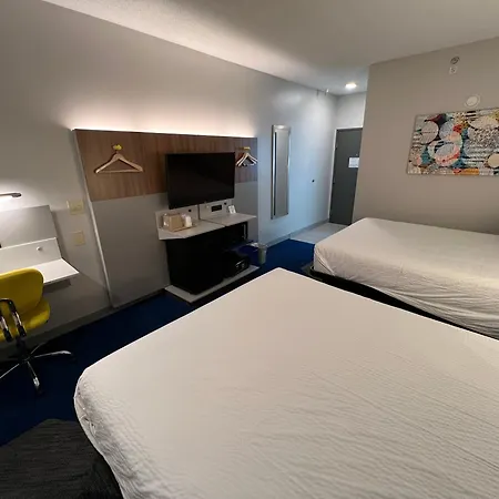 Microtel & By Wyndham Charlotte/northlake Charlotte