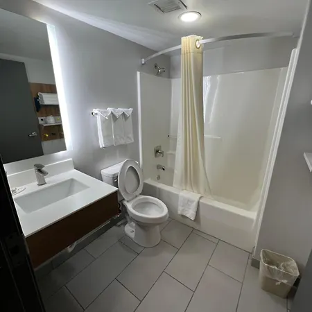Hotel Microtel & By Wyndham Charlotte/northlake Charlotte