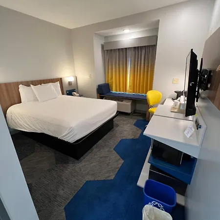 Microtel & By Wyndham Charlotte/northlake 2* Charlotte
