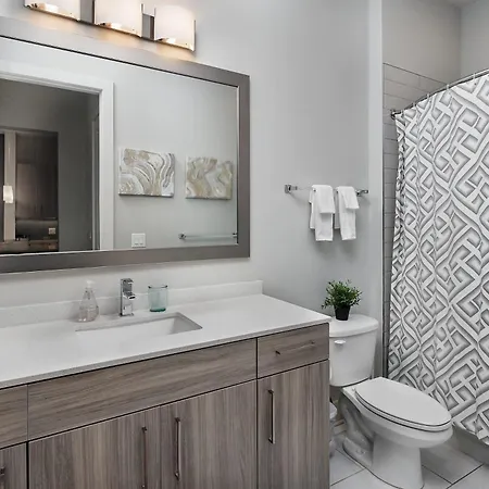 Trifecta Luxury Serviced In Uptown Clt