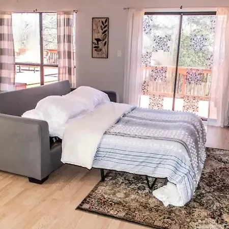 Renovated 3br Retreat With Large Patio & Grill * Charlotte
