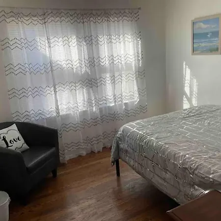 West-end Downtown - Easy Access To Airport & Jcsu *