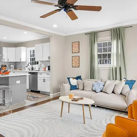 5bd Vibrant Haven: Basketball - 10mins To Airport *