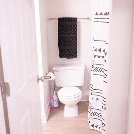 Apartment Spacious And Serene 1bedroom *