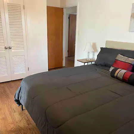 Holiday home West-end Downtown - Easy Access To Airport & Jcsu Charlotte