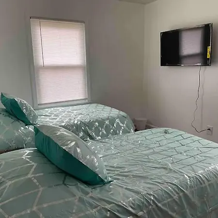 West-end Downtown - Easy Access To Airport & Jcsu Holiday home Charlotte