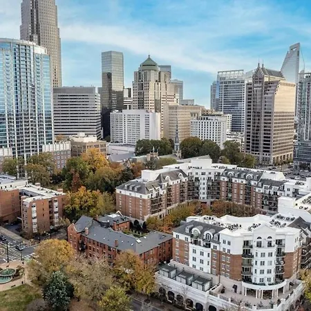 Holiday home Living In The Heart Of 4th Ward~1bd 1ba Charlotte