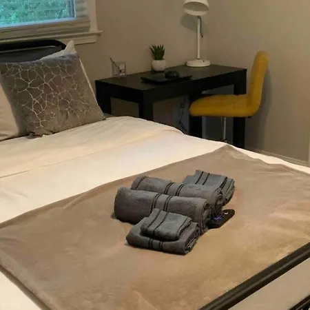 Apartment Awhile