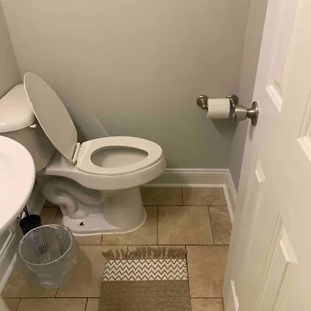 Apartment Awhile