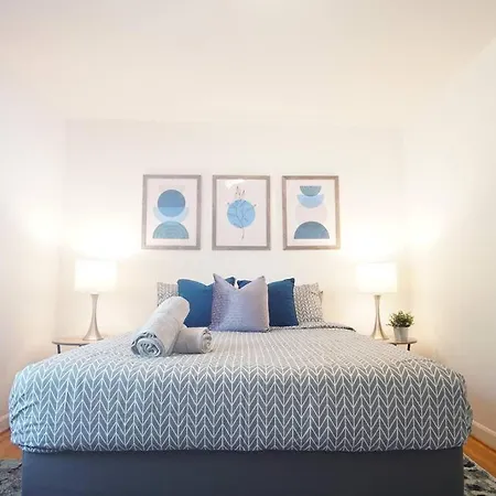 Spacious Family Friendly With Game By Unc Holiday home *