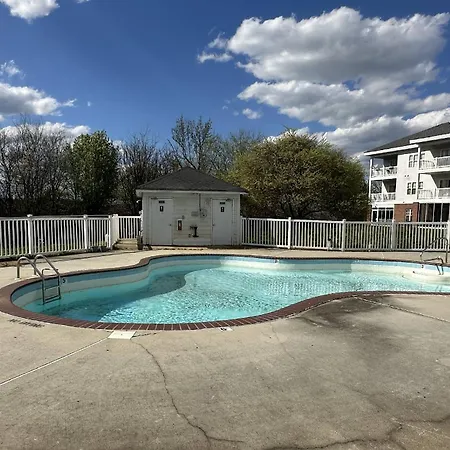 New Listing! Now And Zen Holiday home