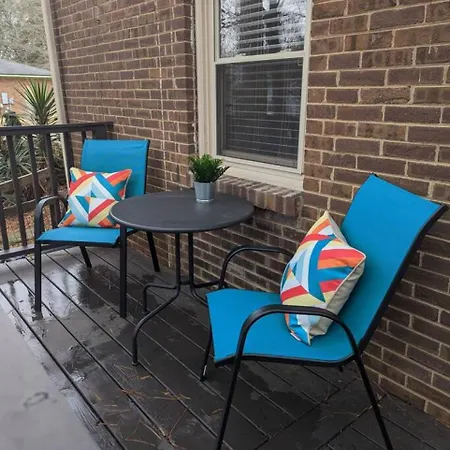 Spacious With Work Space, Firepit, Bbq Grill * Charlotte