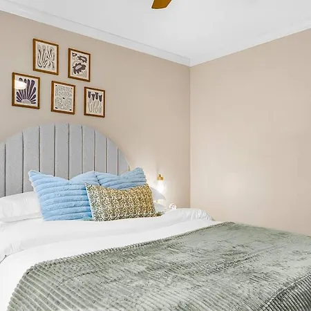 5bd Vibrant Haven: Basketball - 10mins To Airport