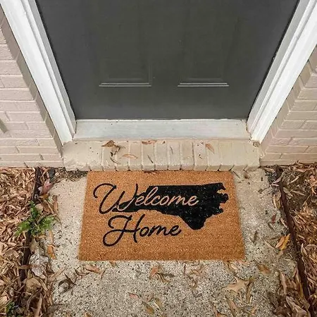 Apartment Cozy - 2 Bedroom Townhome Getaway - Plaza Midwood