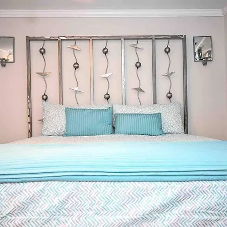 Apartment Cozy - 2 Bedroom Townhome Getaway - Plaza Midwood *