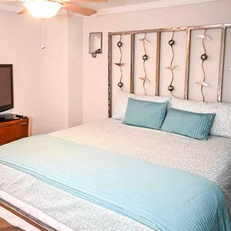 Apartment Cozy - 2 Bedroom Townhome Getaway - Plaza Midwood Charlotte