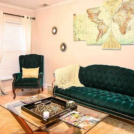Apartment Cozy - 2 Bedroom Townhome Getaway - Plaza Midwood