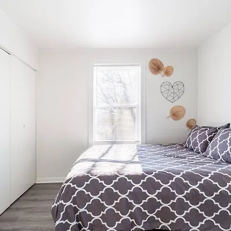 4 Bedroom - 5 Min To Uptown