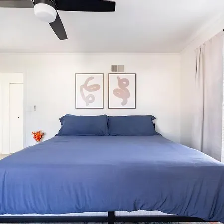 4 Bedroom - 5 Min To Uptown Holiday home Charlotte