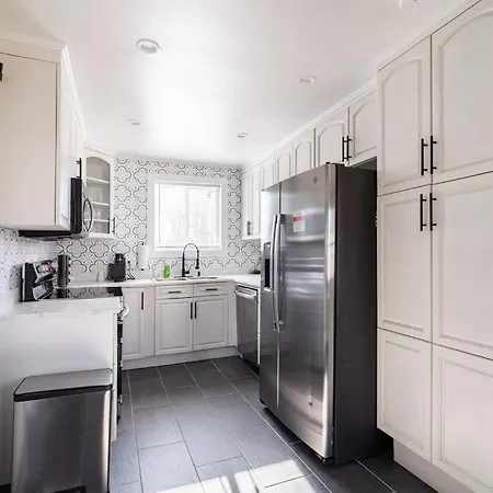 4 Bedroom - 5 Min To Uptown Holiday home Charlotte