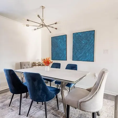 4 Bedroom - 5 Min To Uptown * Charlotte