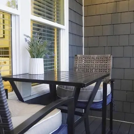 Apartment New Stylish Getaway- 5 Mil To Uptown/3 Smart Tvs! Charlotte