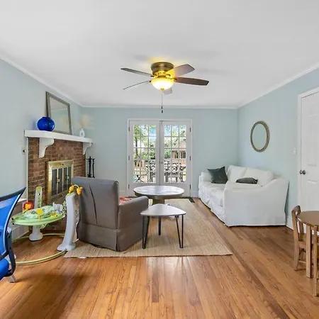 Cozy W/ Pool + Baby Gear In Prime Area Charlotte