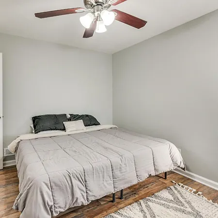 Updated W/ Yard ~ 3 Mi To Uptown! Charlotte