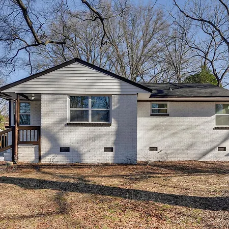 Updated W/ Yard ~ 3 Mi To Uptown! Charlotte