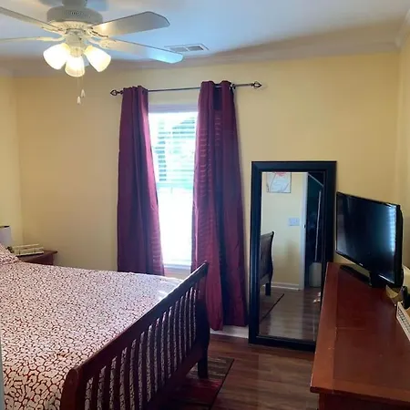 Clt Hideaway Near Concord Mills Holiday home Charlotte