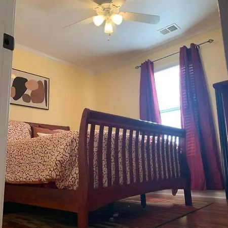 Clt Hideaway Near Concord Mills Holiday home Charlotte
