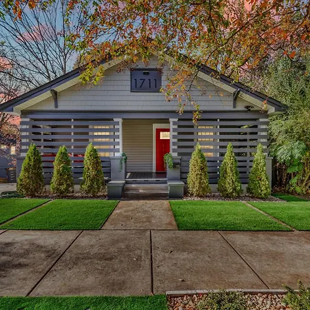 Luxury 3br House In Holiday home *