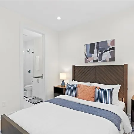 Apartment Elegant 3br3.5ba Modern Townhouse Charlotte