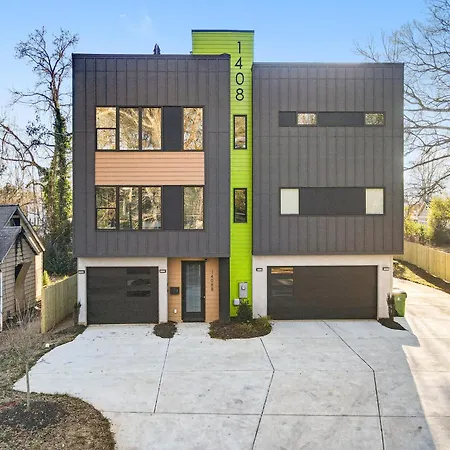 Elegant 3br3.5ba Modern Townhouse